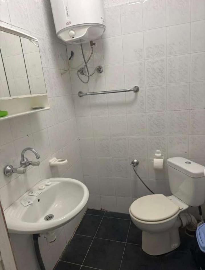 Хотел Елит Kostinbrod Bagian luar foto